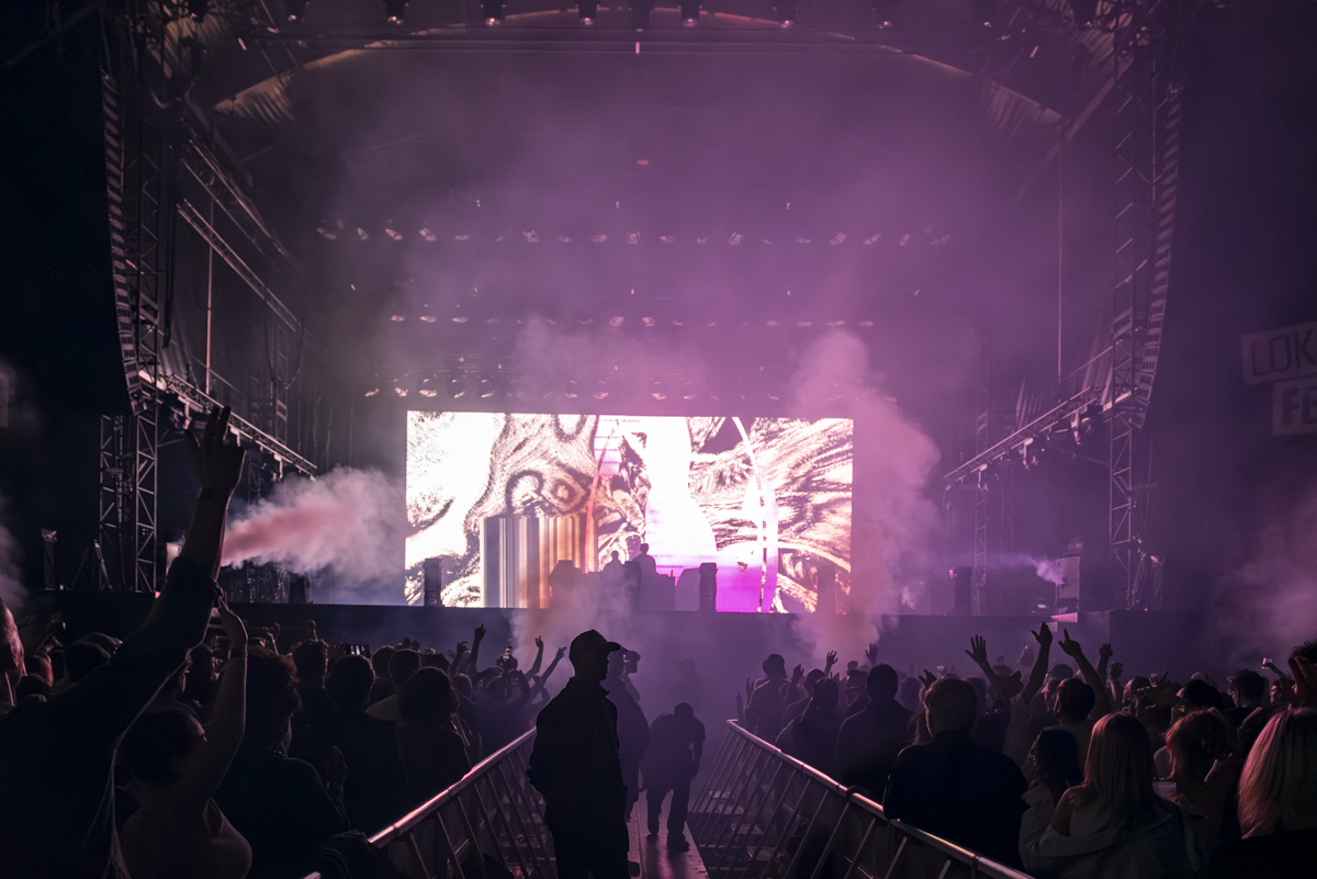 Bicep Present Chroma @ Lokerse Feesten, picture 4, photographed by Bart Janssens - FrontView Magazine