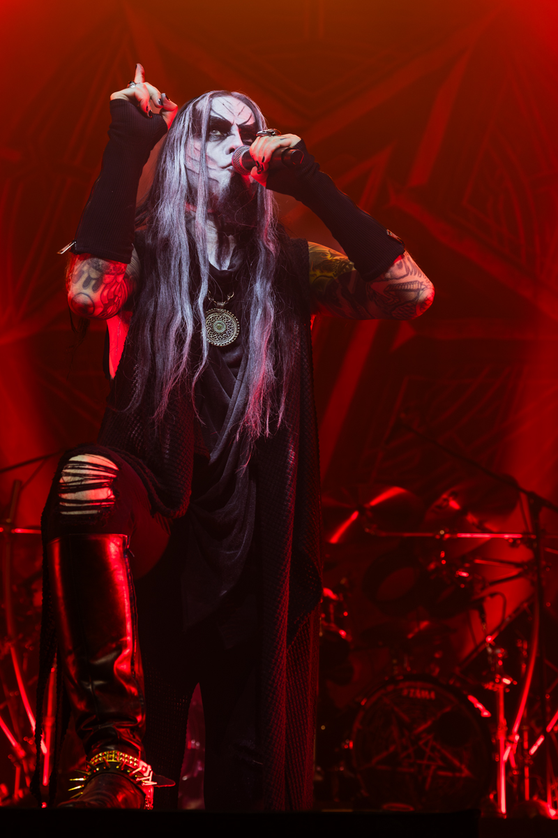 Dimmu Borgir @ 013, picture 8, photographed by Dorien Goetschalckx - FrontView Magazine