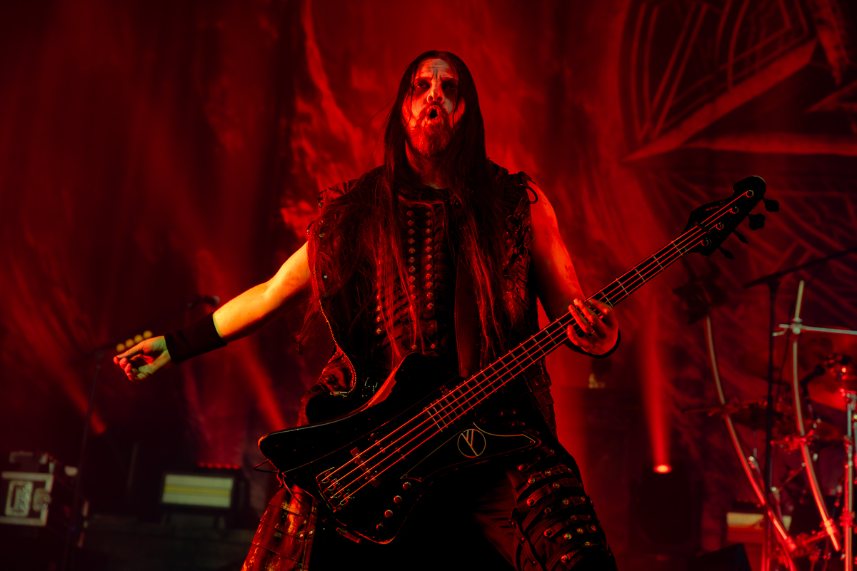 Dimmu Borgir @ 013, picture 10, photographed by Dorien Goetschalckx - FrontView Magazine