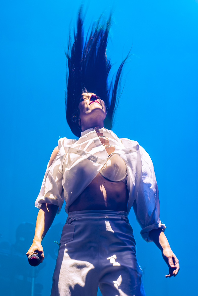 Eefje De Visser @ Lokerse Feesten, picture 7, photographed by Bart Janssens - FrontView Magazine
