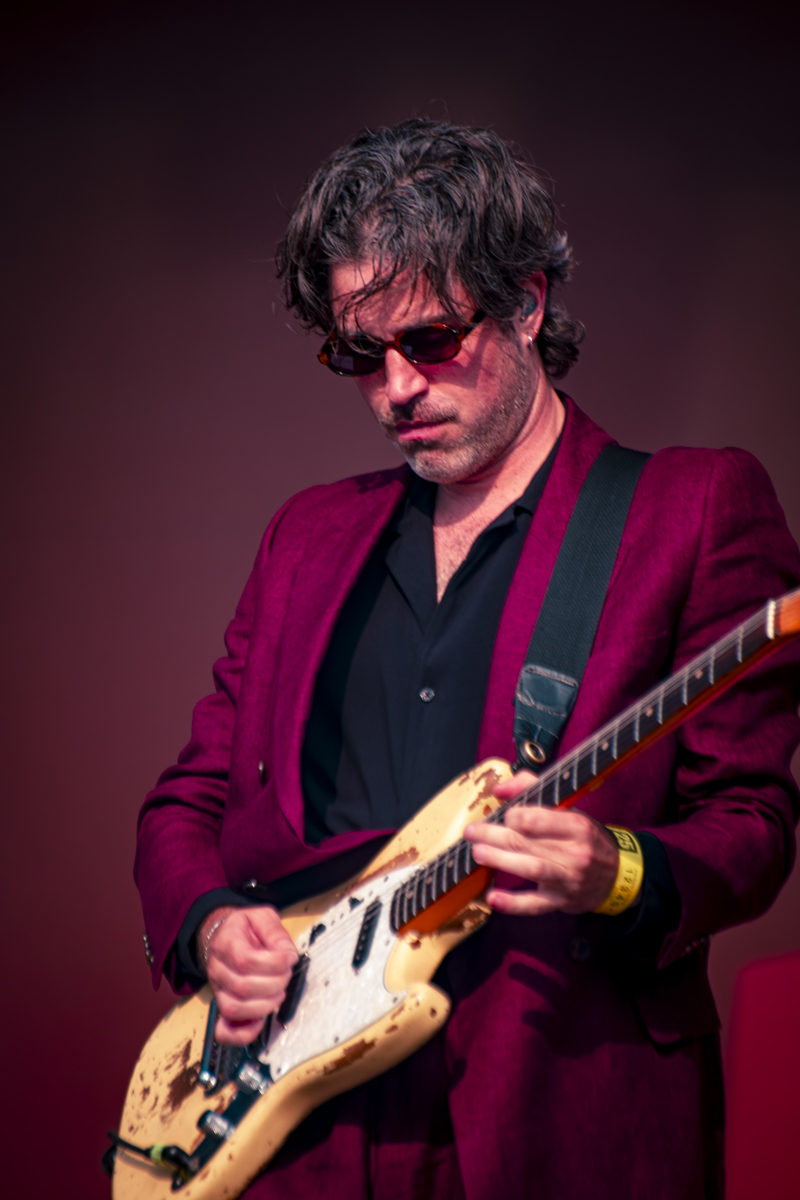 J. Bernardt @ Lokerse Feesten, picture 5, photographed by Bart Janssens - FrontView Magazine