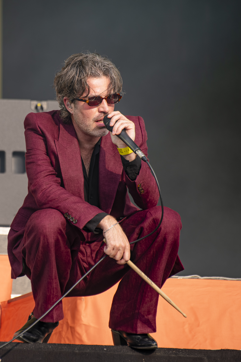 J. Bernardt @ Lokerse Feesten, picture 10, photographed by Bart Janssens - FrontView Magazine