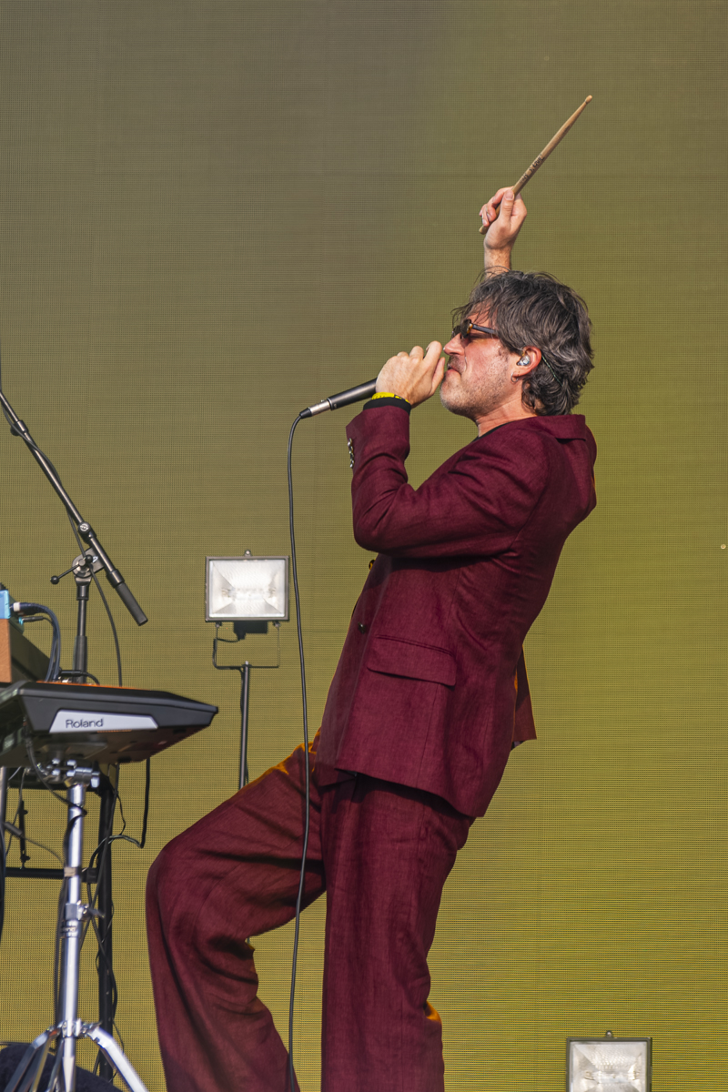 J. Bernardt @ Lokerse Feesten, picture 11, photographed by Bart Janssens - FrontView Magazine