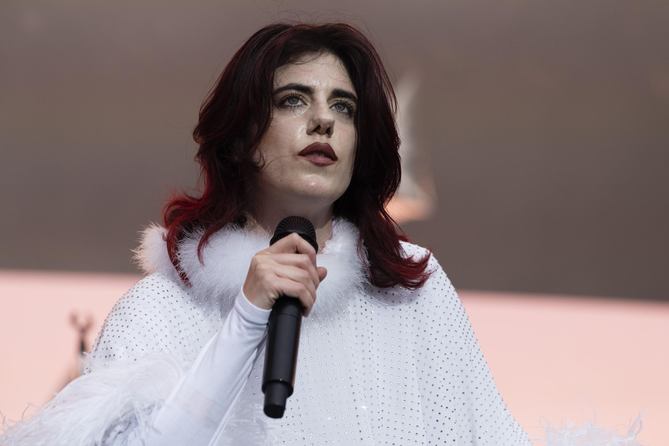 Silvie Kreusch @ Lokerse Feesten, picture 13, photographed by Sandra Van Watermeulen - FrontView Magazine