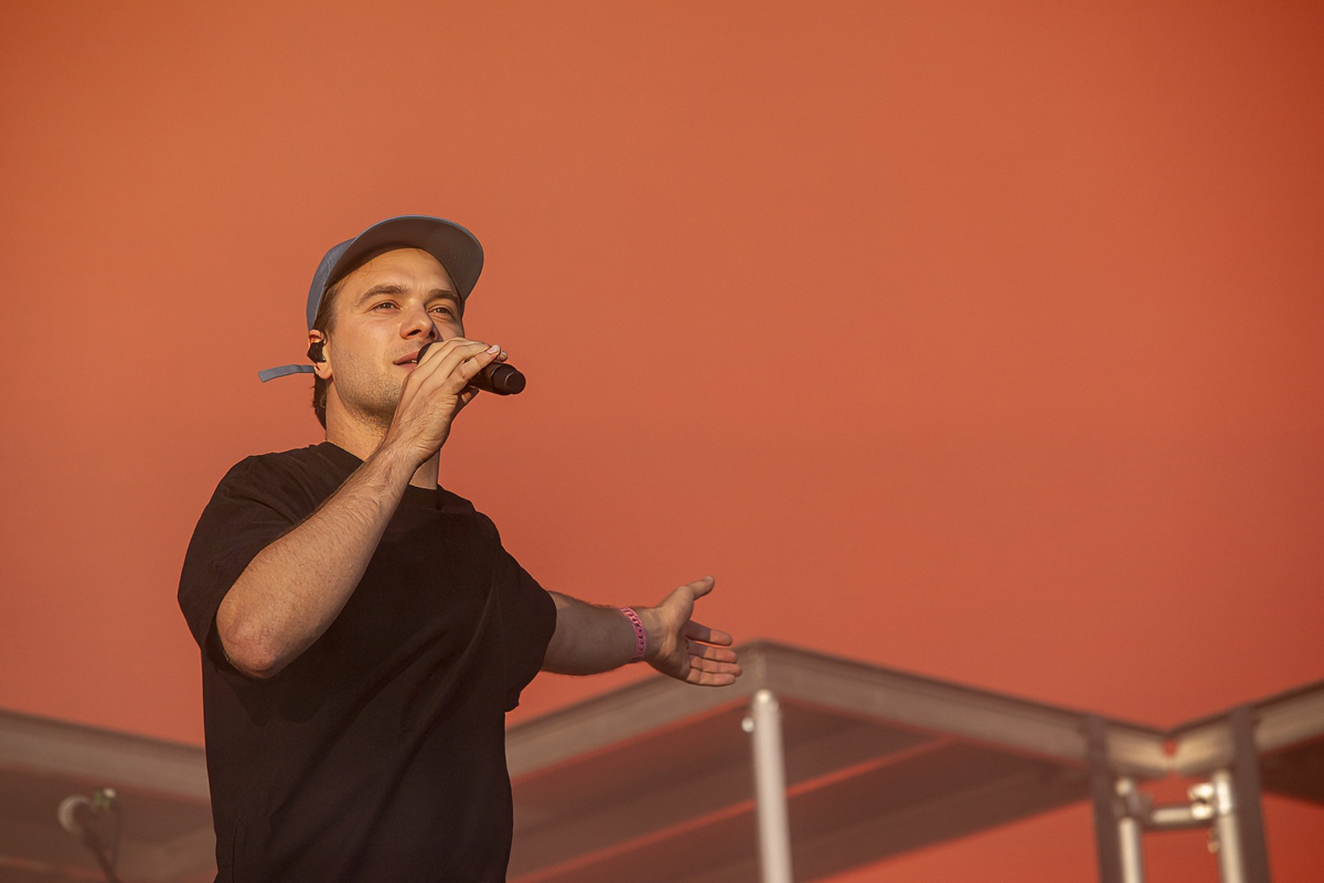 Brihang @ Lokerse Feesten, picture 12, photographed by Edwin Houdevelt - FrontView Magazine