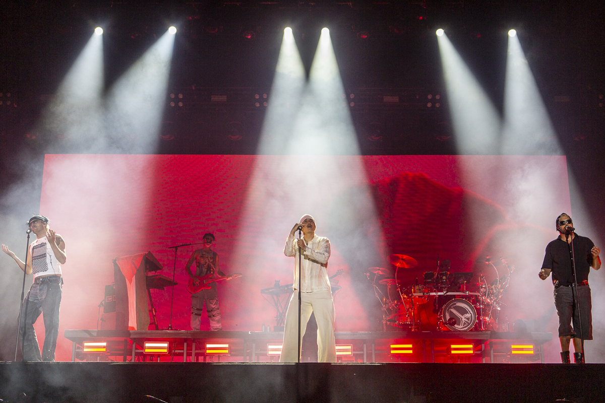 Goldband @ Lokerse Feesten, picture 5, photographed by Edwin Houdevelt - FrontView Magazine
