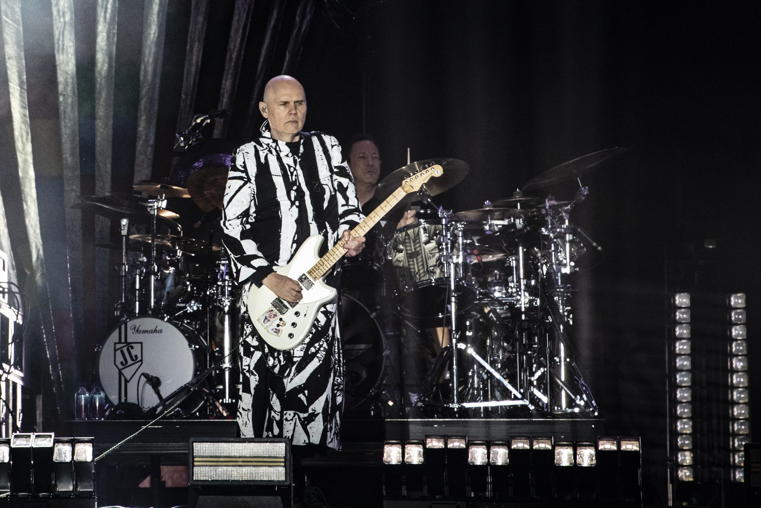 Smashing Pumpkins @ Lokerse Feesten, picture 9, photographed by Sandra Van Watermeulen - FrontView Magazine