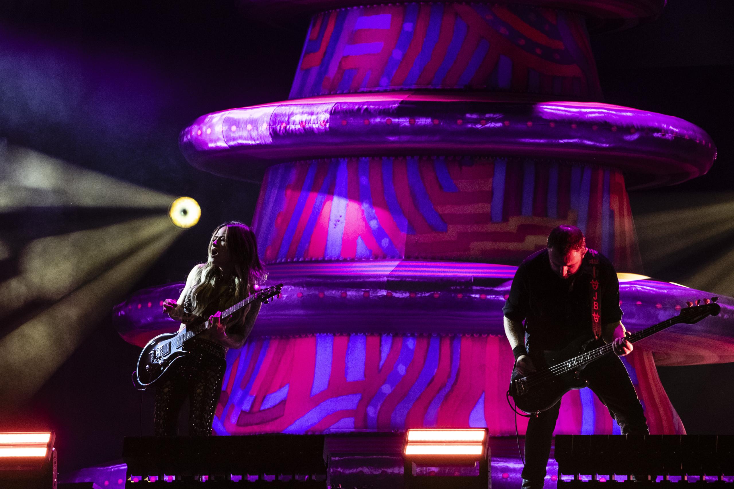 Smashing Pumpkins @ Lokerse Feesten, picture 13, photographed by Sandra Van Watermeulen - FrontView Magazine