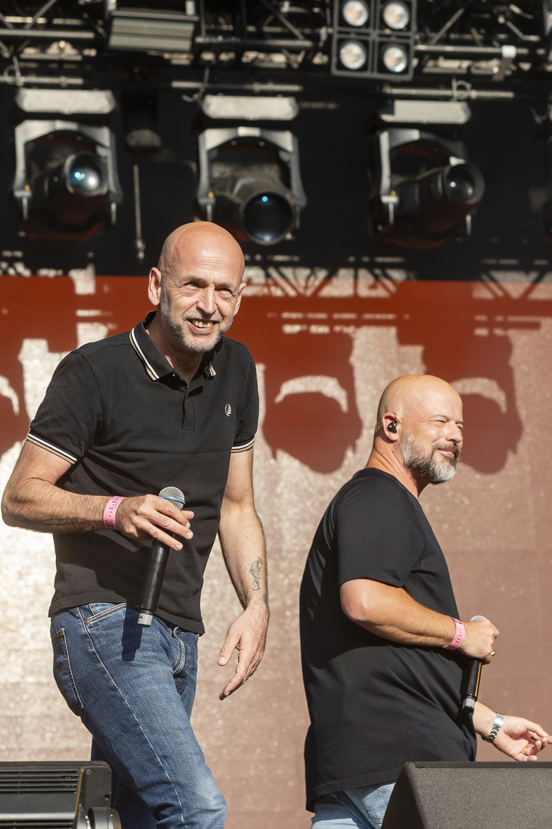 't Hof Van Commerce @ Lokerse Feesten 2025, foto 8, foto's door Edwin Houdevelt - FrontView Magazine