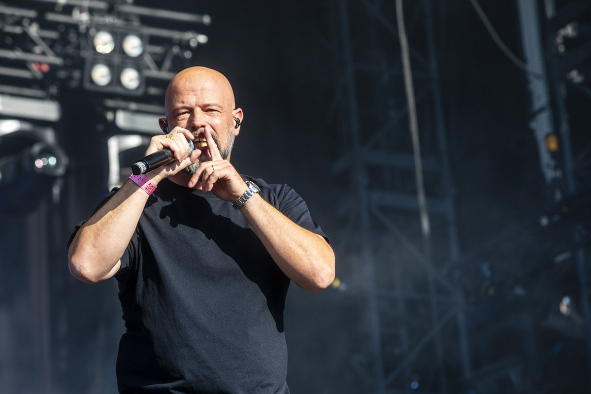 't Hof Van Commerce @ Lokerse Feesten 2025, foto 11, foto's door Edwin Houdevelt - FrontView Magazine