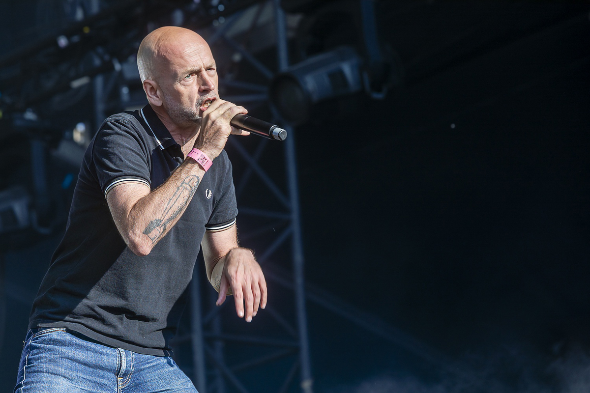 't Hof Van Commerce @ Lokerse Feesten 2025, foto 12, foto's door Edwin Houdevelt - FrontView Magazine