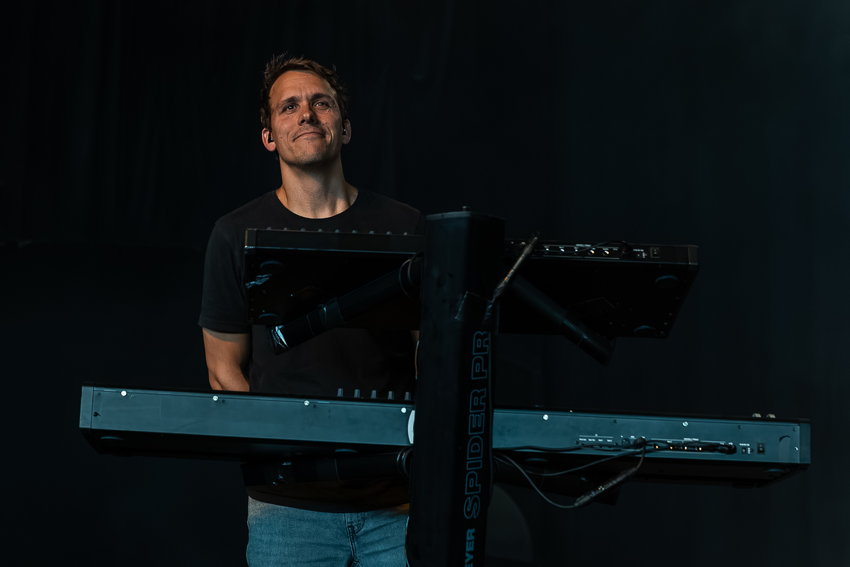 Vola @ Alcatraz, picture 4, photographed by David Johnson - FrontView Magazine