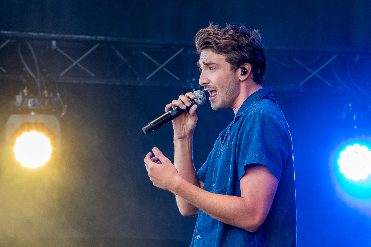 Aaron Blommaert @ Bastion Festival, picture 9, photographed by Anoek Houben - FrontView Magazine