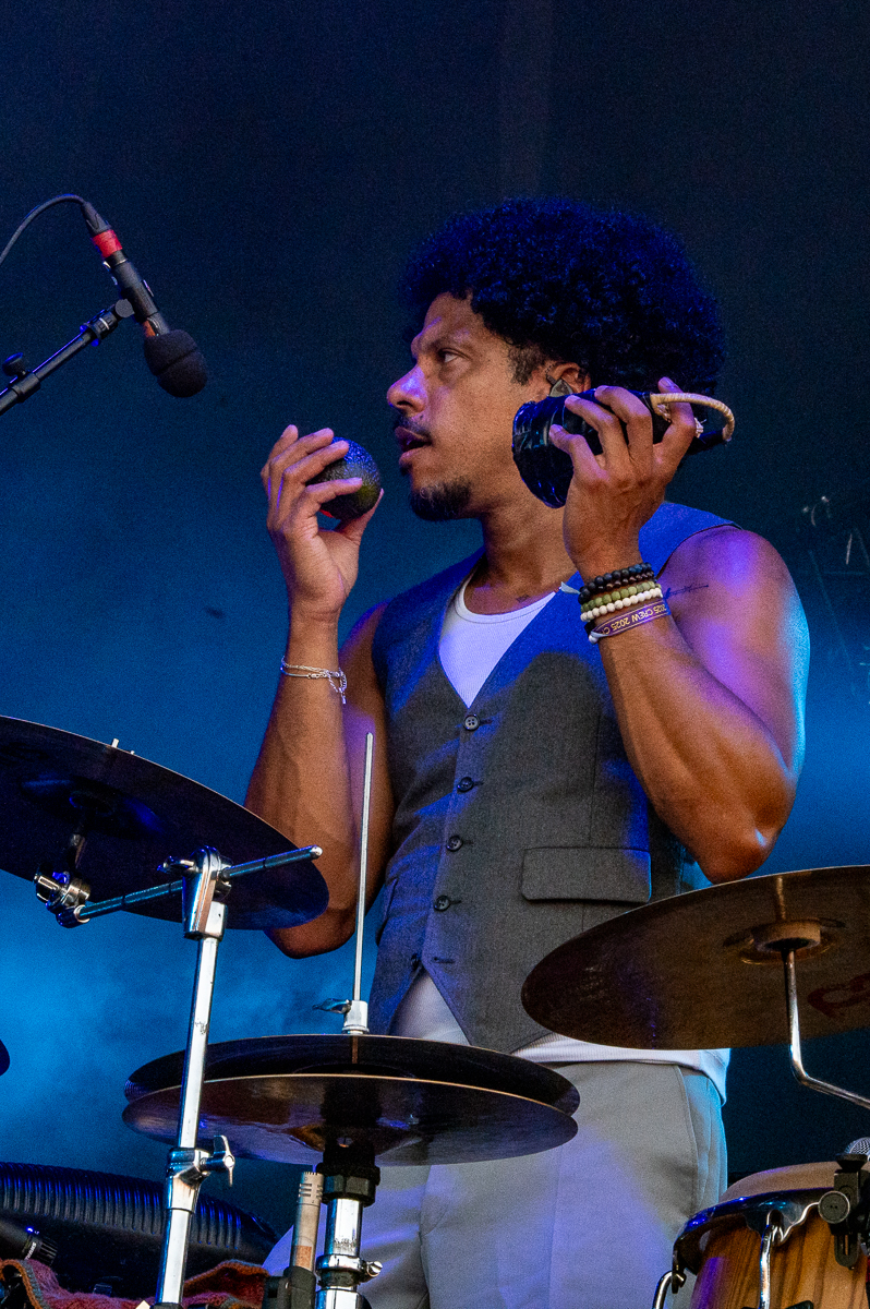 Bart Peeters & De Ideale Mannen @ Bastion Festival, picture 22, photographed by Anoek Houben - FrontView Magazine