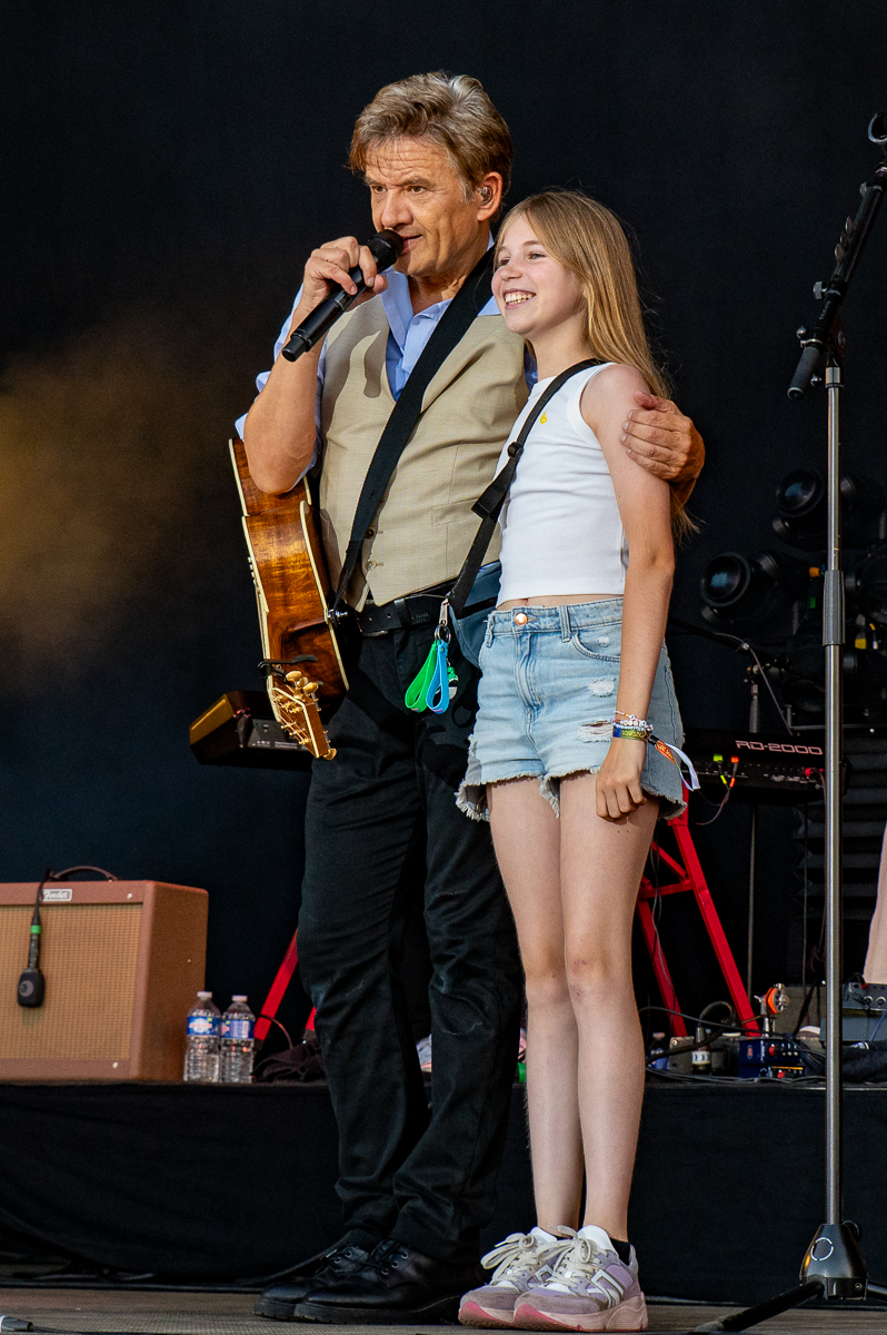 Bart Peeters & De Ideale Mannen @ Bastion Festival, picture 25, photographed by Anoek Houben - FrontView Magazine