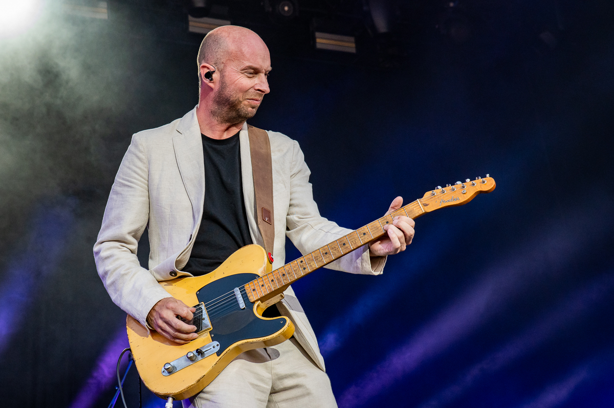 Bart Peeters & De Ideale Mannen @ Bastion Festival, picture 27, photographed by Anoek Houben - FrontView Magazine