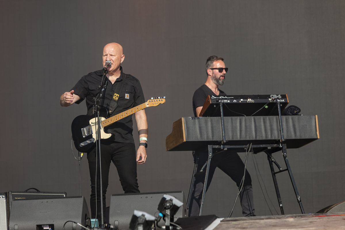 De Mens @ Lokerse Feesten, picture 5, photographed by Edwin Houdevelt - FrontView Magazine