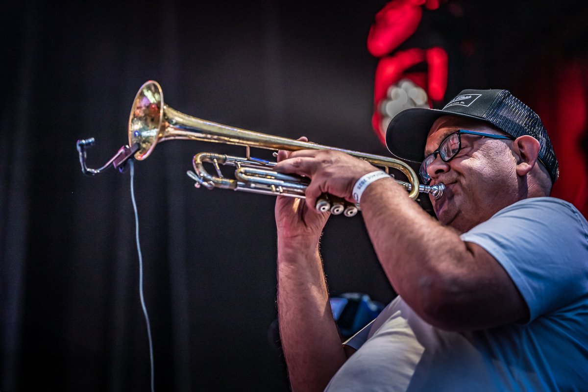 Con Mucho Gusto @ Fonnefeesten 2025, foto 8, foto's door Danny Wagemans - FrontView Magazine