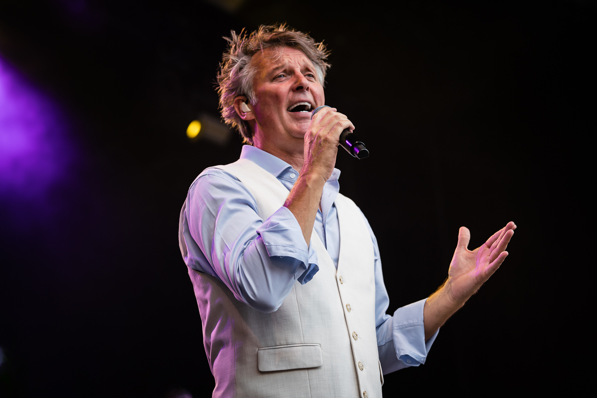 De Romeo's @ Fonnefeesten 2025, picture 12, photographed by Danny Wagemans - FrontView Magazine