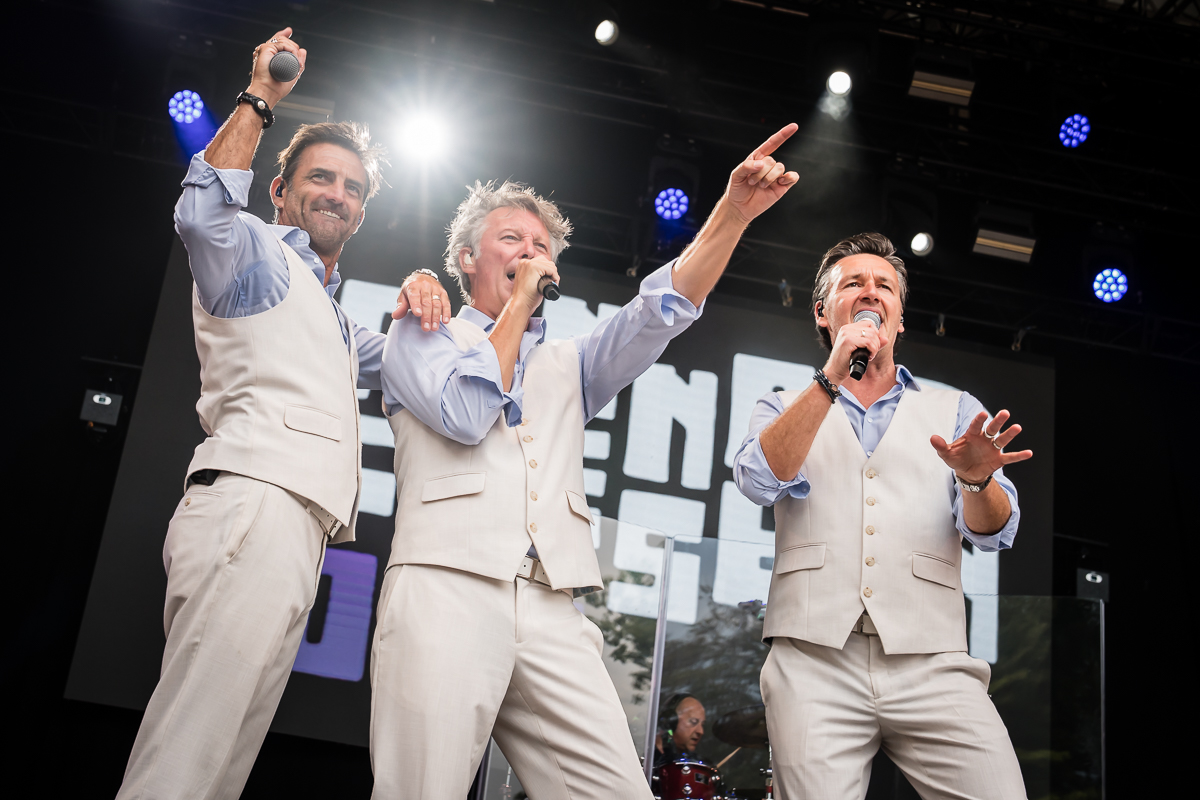 De Romeo's @ Fonnefeesten 2025, picture 21, photographed by Danny Wagemans - FrontView Magazine