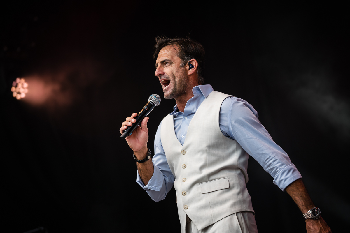 De Romeo's @ Fonnefeesten 2025, picture 28, photographed by Danny Wagemans - FrontView Magazine