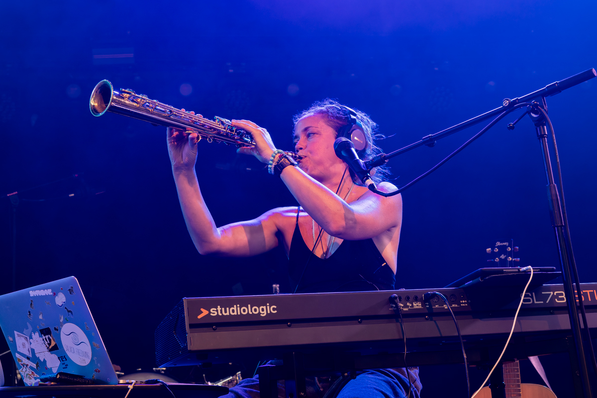 Naima Joris & Vitja Pauwels @ OLT, picture 9, photographed by Bruno Holvoet - FrontView Magazine