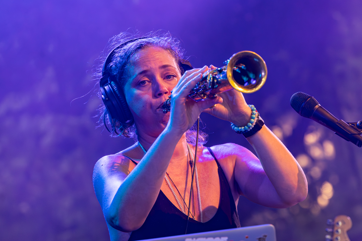 Naima Joris & Vitja Pauwels @ OLT, picture 10, photographed by Bruno Holvoet - FrontView Magazine