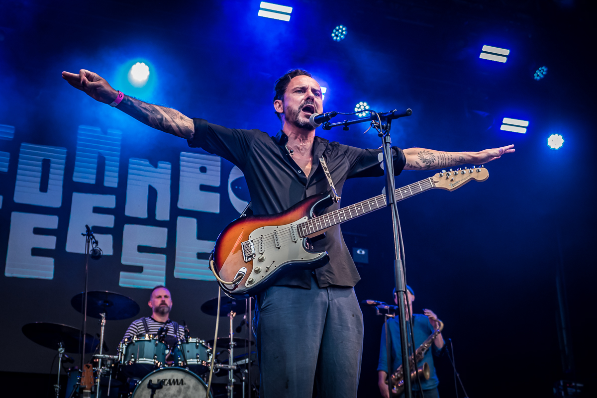 Tijs Vanneste en de Paradijsvogels @ Fonnefeesten 2025, foto 15, foto's door Danny Wagemans - FrontView Magazine