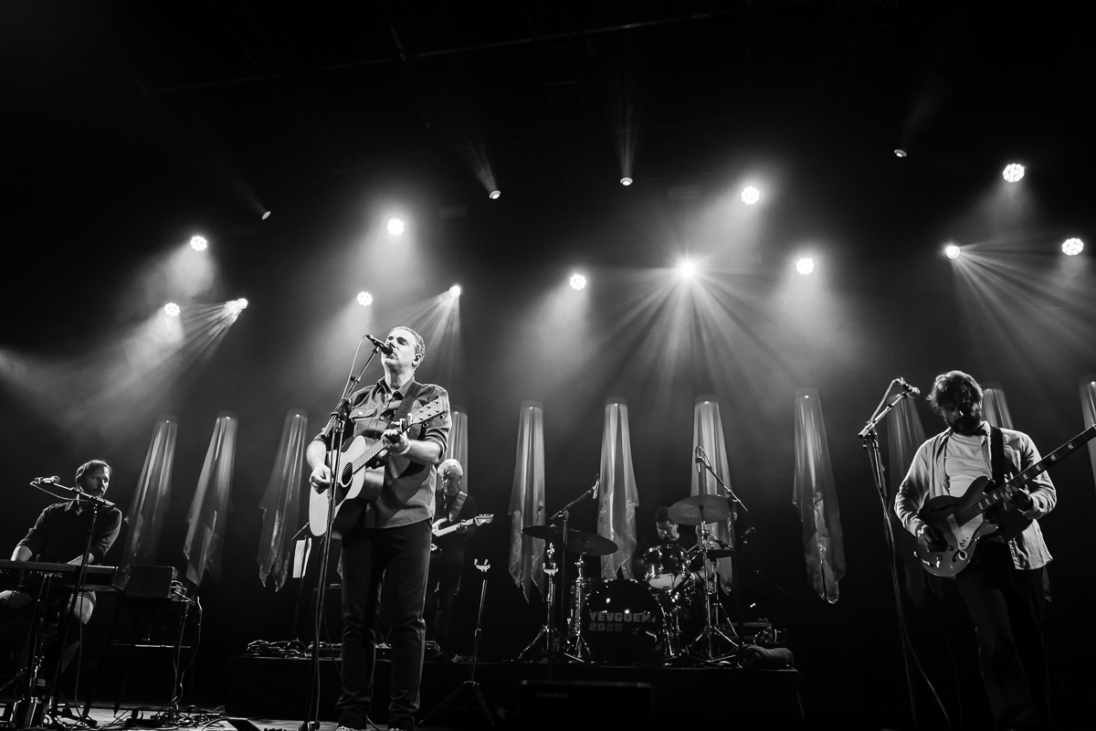 Yevgueni @ Fonnefeesten 2025, foto 5, foto's door Danny Wagemans - FrontView Magazine