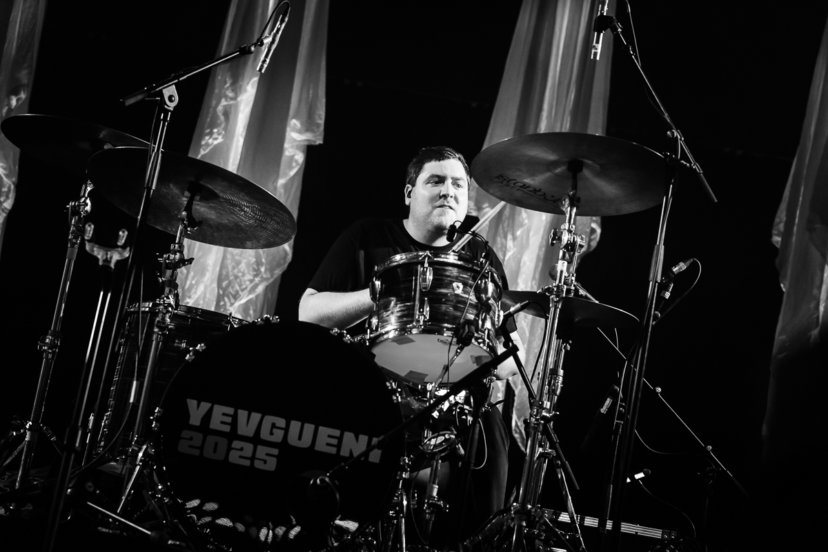 Yevgueni @ Fonnefeesten 2025, foto 9, foto's door Danny Wagemans - FrontView Magazine