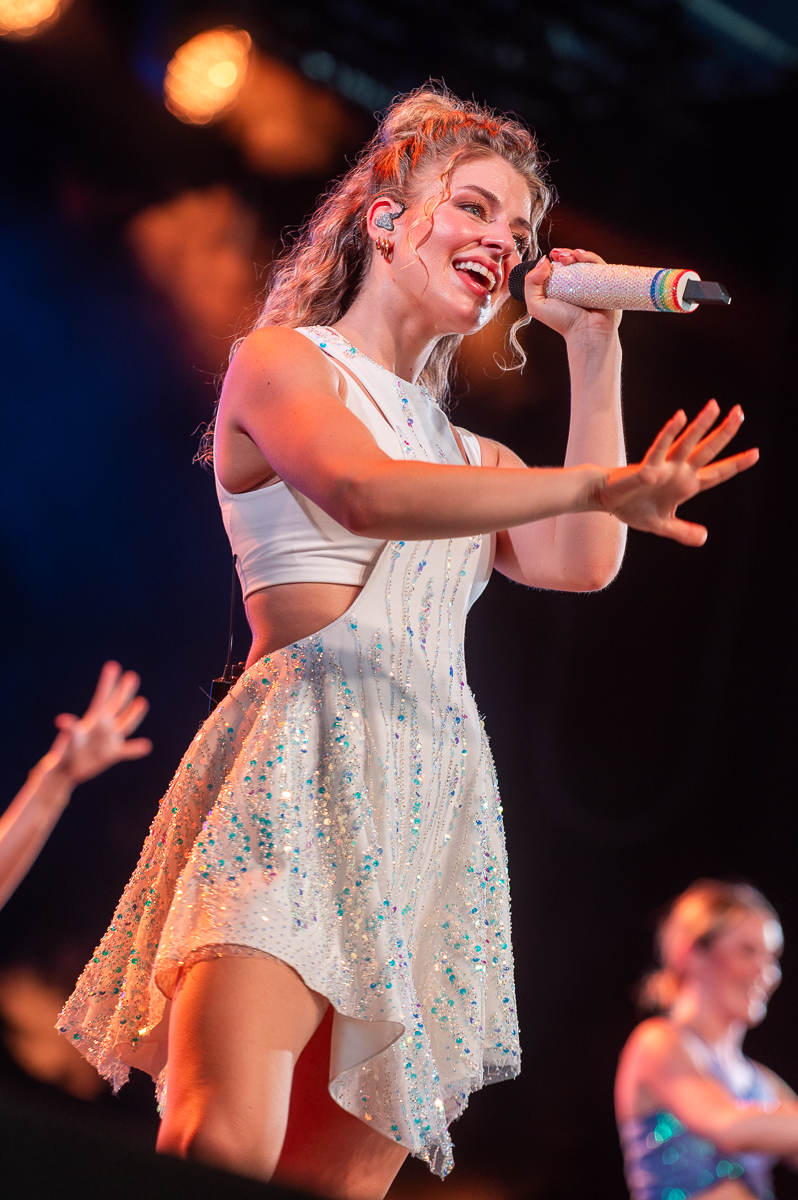 K3 @ Rijvers Festival 2025, picture 23, photographed by Dimitri Vanlommel - FrontView Magazine