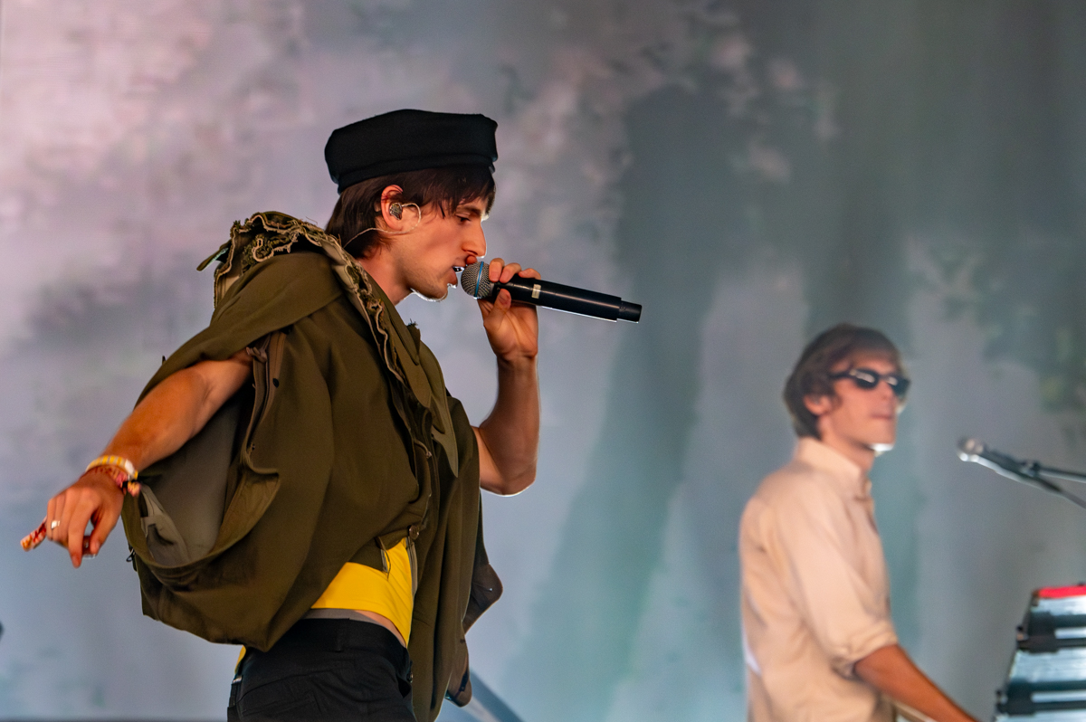 Gotu JIM @ Lowlands, picture 2, photographed by Anoek Houben - FrontView Magazine