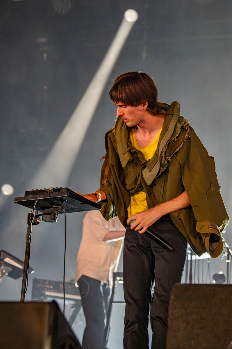 Gotu JIM @ Lowlands, picture 13, photographed by Anoek Houben - FrontView Magazine