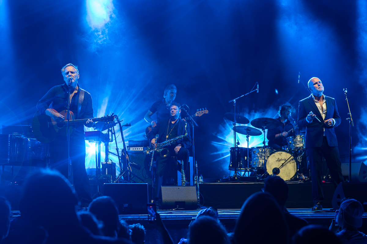 Kommil Foo @ Rijvers Festival 2025, picture 12, photographed by Dimitri Vanlommel - FrontView Magazine
