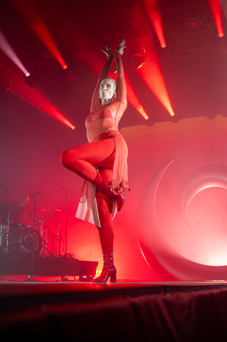 Maan @ Rijvers Festival 2025, picture 11, photographed by Dimitri Vanlommel - FrontView Magazine
