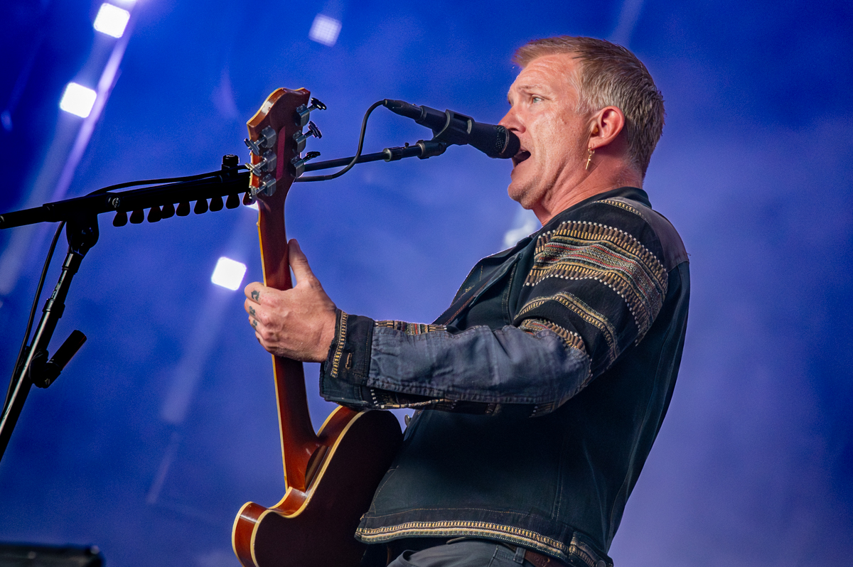 Queens Of The Stone Age @ Lowlands, picture 1, photographed by Anoek Houben - FrontView Magazine