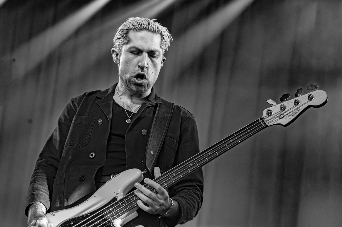 Queens Of The Stone Age @ Lowlands, picture 5, photographed by Anoek Houben - FrontView Magazine