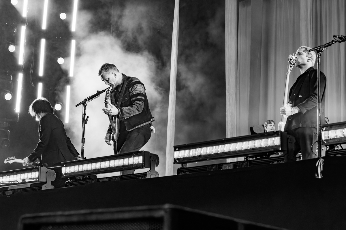 Queens Of The Stone Age @ Lowlands, picture 12, photographed by Anoek Houben - FrontView Magazine