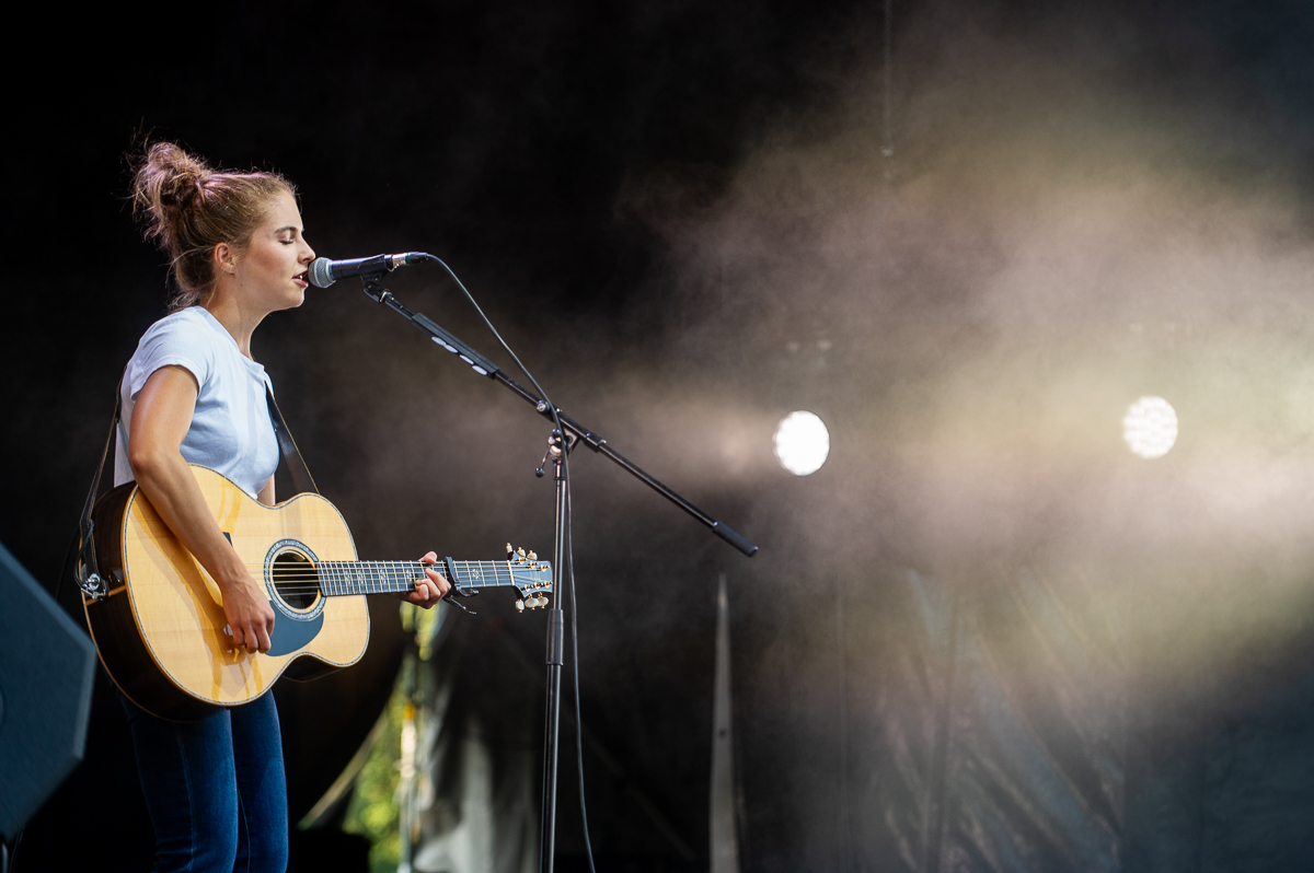 Emmy d'Arc @ Rijvers Festival 2025, picture 11, photographed by Dimitri Vanlommel - FrontView Magazine