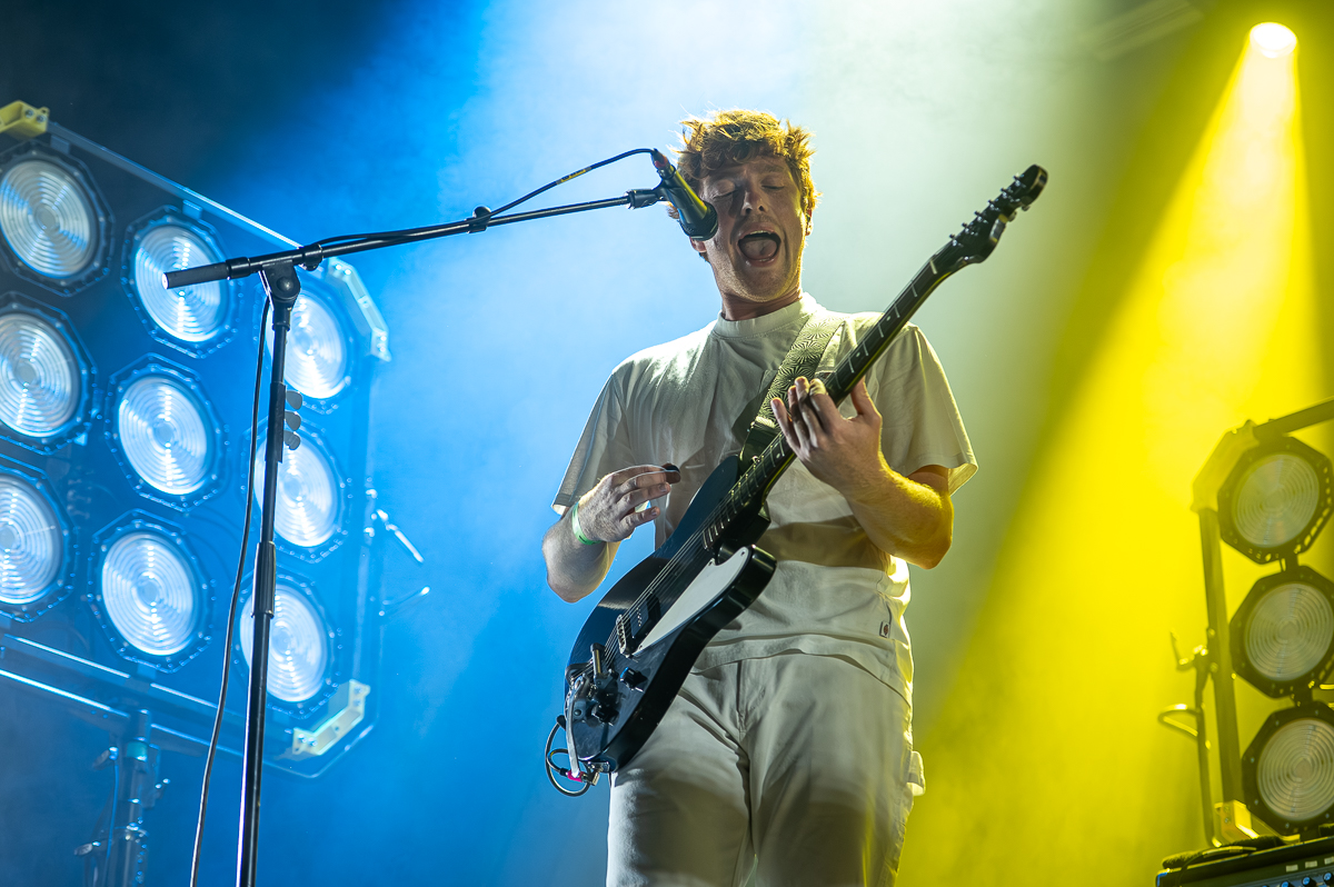 Equal Idiots @ Rijvers Festival 2025, picture 9, photographed by Dimitri Vanlommel - FrontView Magazine