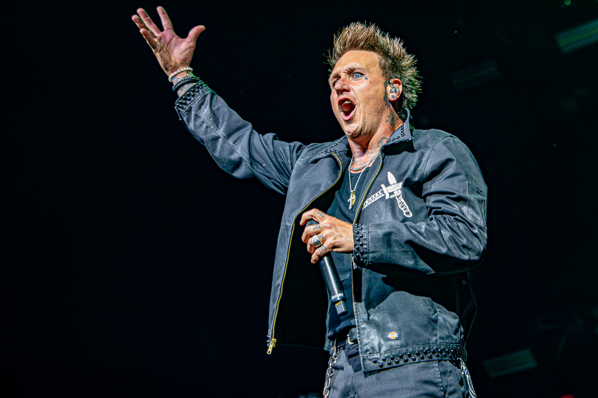 Papa Roach @ Lowlands, foto 3, foto's door Anoek Houben - FrontView Magazine