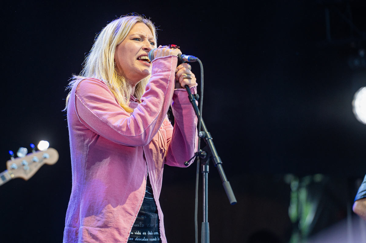 Eden @ Rijvers Festival 2025, picture 2, photographed by Dimitri Vanlommel - FrontView Magazine