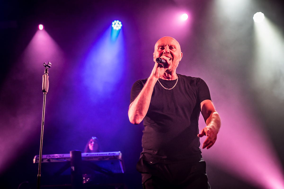 Heaven 17 @ Fonnefeesten 2025, foto 19, foto's door Danny Wagemans - FrontView Magazine