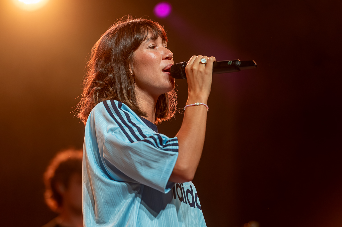 MEAU @ Rijvers Festival 2025, picture 9, photographed by Dimitri Vanlommel - FrontView Magazine