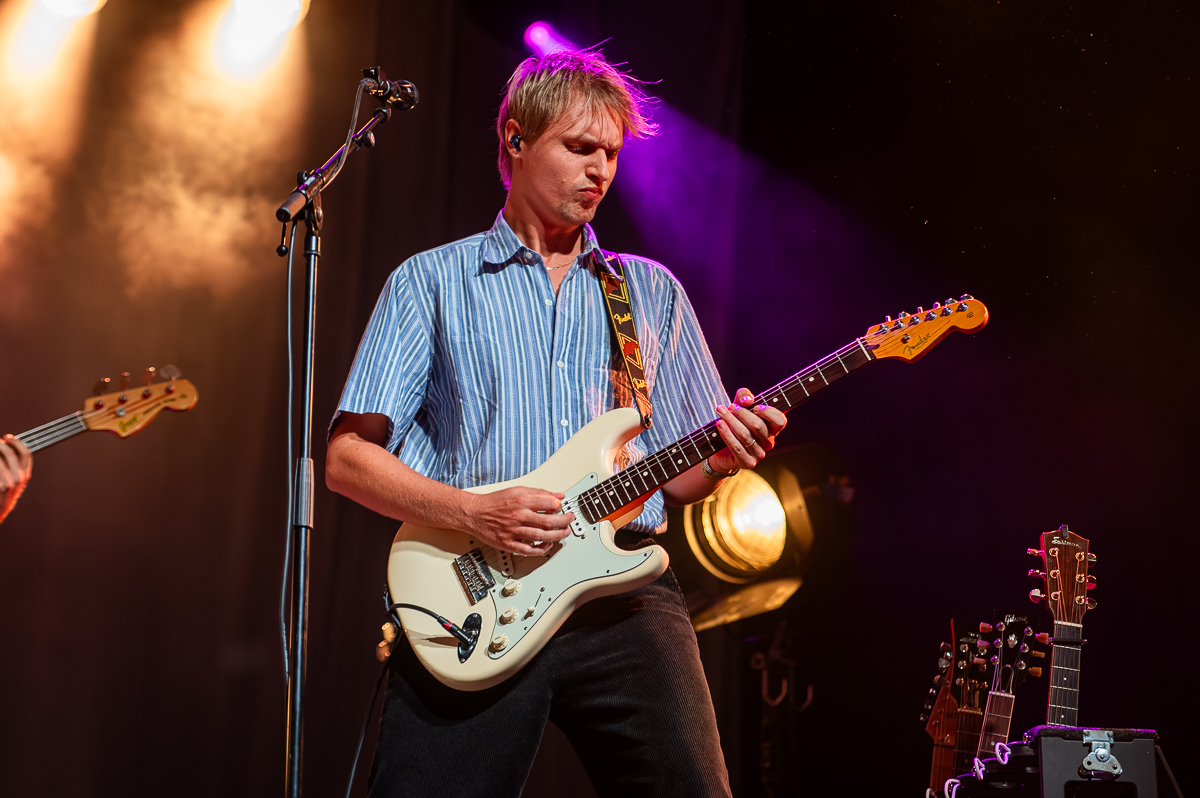 MEAU @ Rijvers Festival 2025, picture 10, photographed by Dimitri Vanlommel - FrontView Magazine
