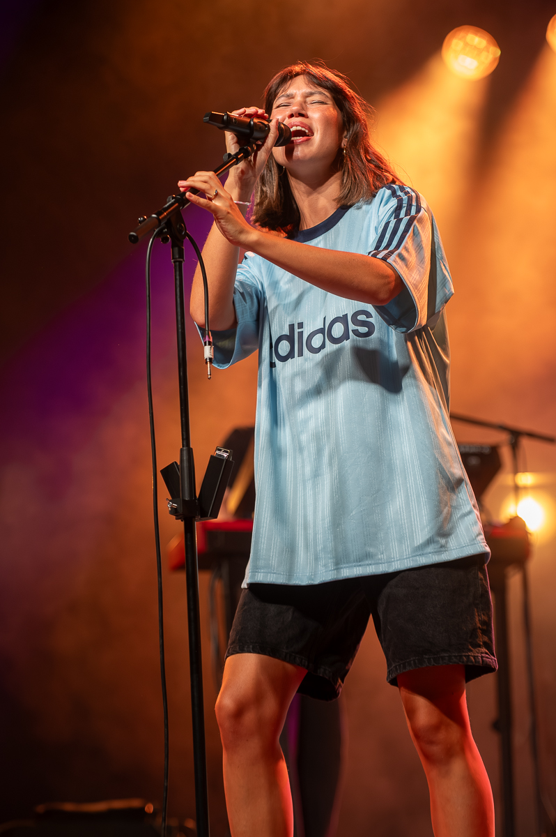 MEAU @ Rijvers Festival 2025, picture 13, photographed by Dimitri Vanlommel - FrontView Magazine
