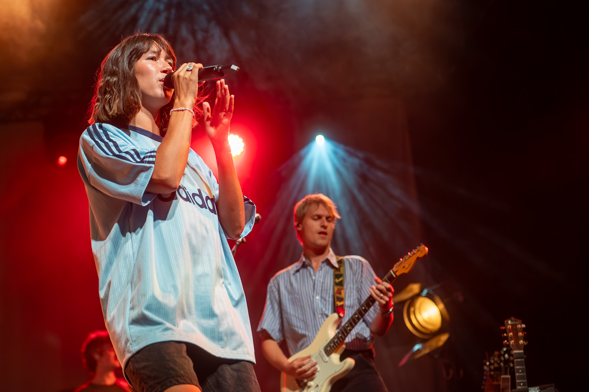 MEAU @ Rijvers Festival 2025, picture 18, photographed by Dimitri Vanlommel - FrontView Magazine