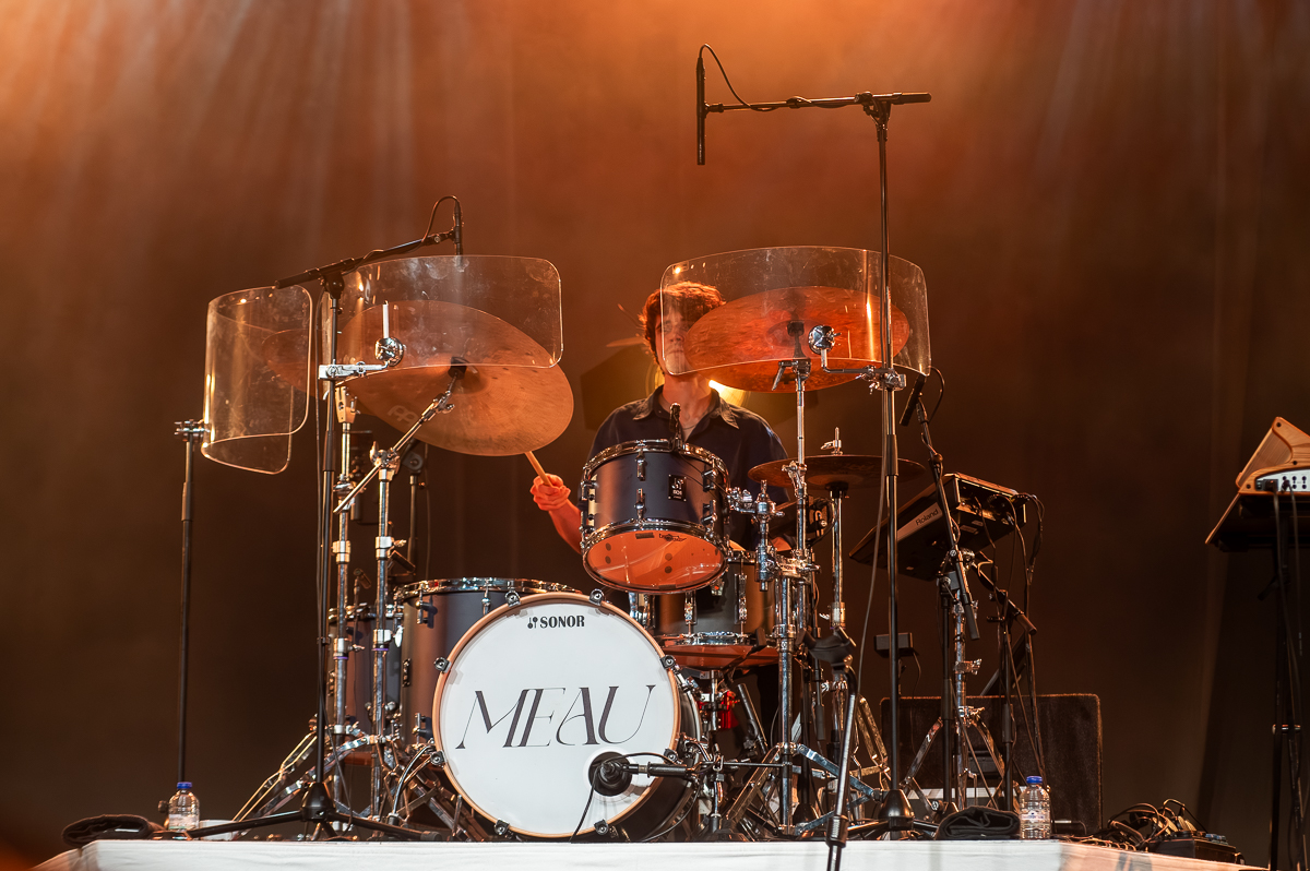 MEAU @ Rijvers Festival 2025, picture 24, photographed by Dimitri Vanlommel - FrontView Magazine