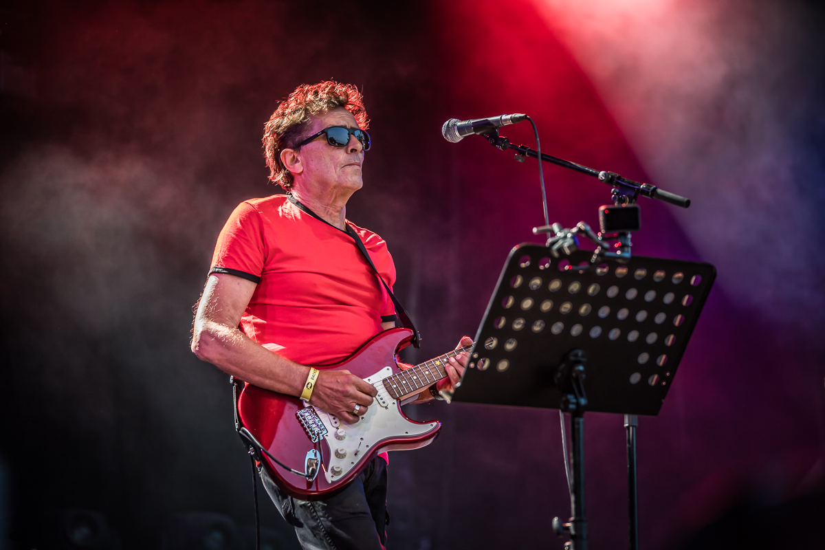 Neon Electronics @ Fonnefeesten 2025, foto 1, foto's door Danny Wagemans - FrontView Magazine