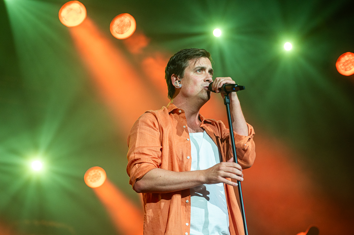 Niels Destadsbader @ Rijvers Festival 2025, foto 13, foto's door Dimitri Vanlommel - FrontView Magazine